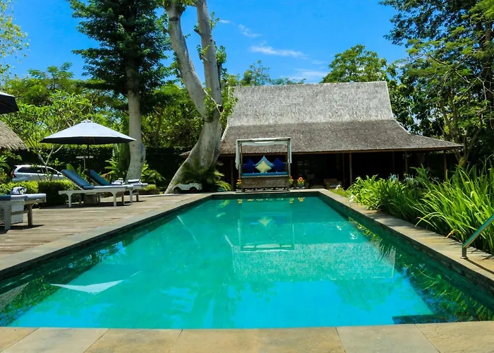 ベッド・アンド・ブレックファスト Chanteak Bali - Teak House 3 4*