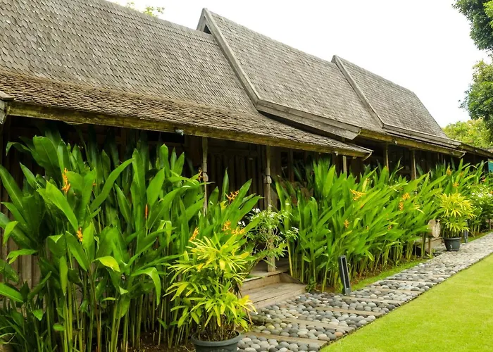 Chanteak Bali - Teak House 3 Bed and breakfast Jimbaran