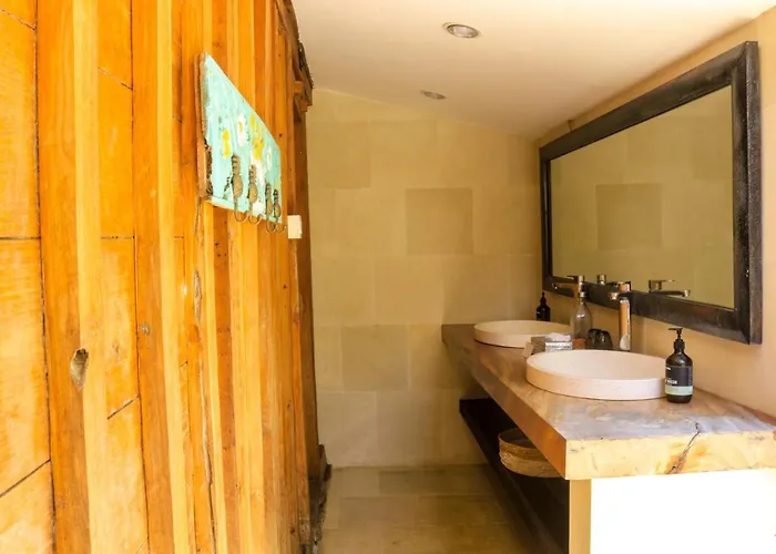 Chanteak Bali - Teak House 3 ジンバラン